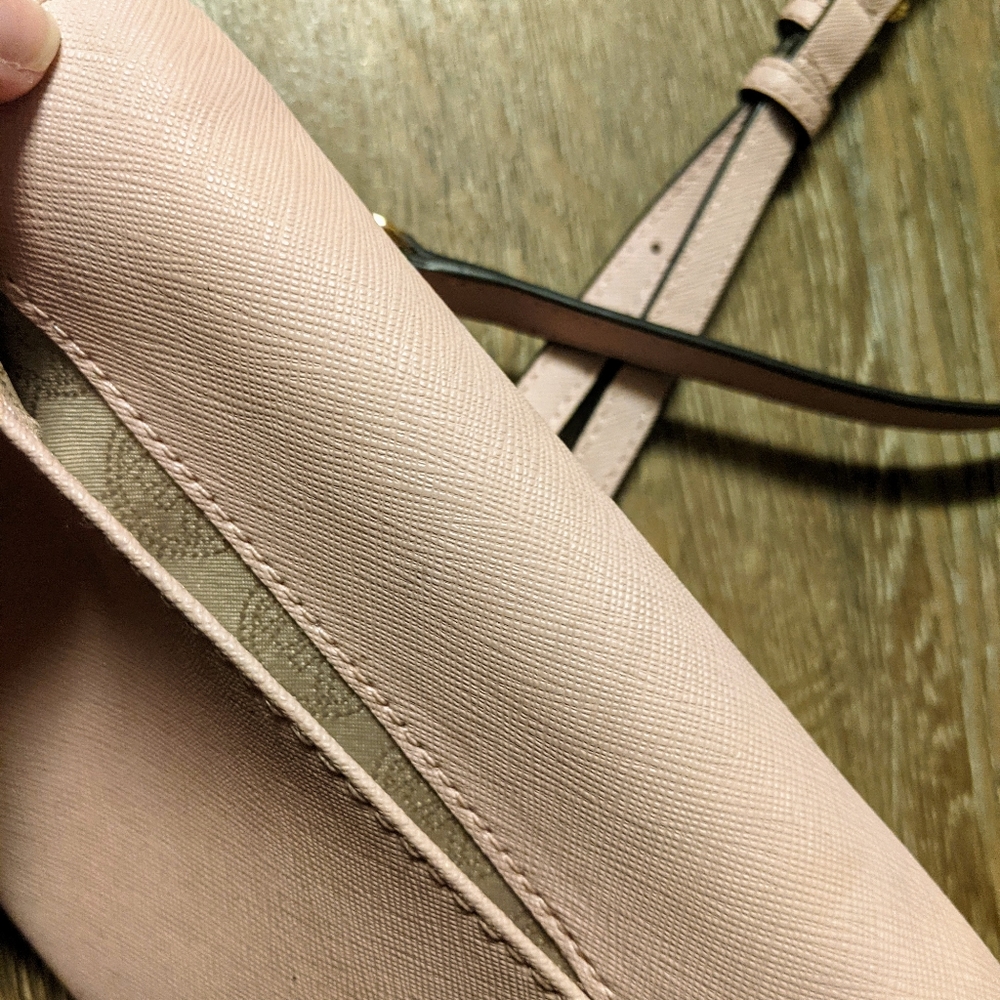 Michael Kors - Picture 4 of 4